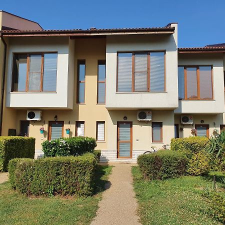 Golf Villa In Lighthouse Golf & Spa Resort Balchik Bagian luar foto